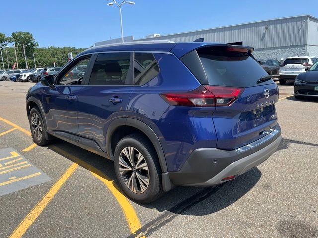 Used 2023 Blue Nissan SV image 5