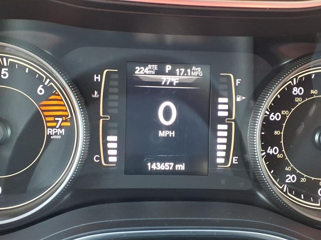 Used 2019 Velvet Red Pearlcoat Jeep Latitude image 21