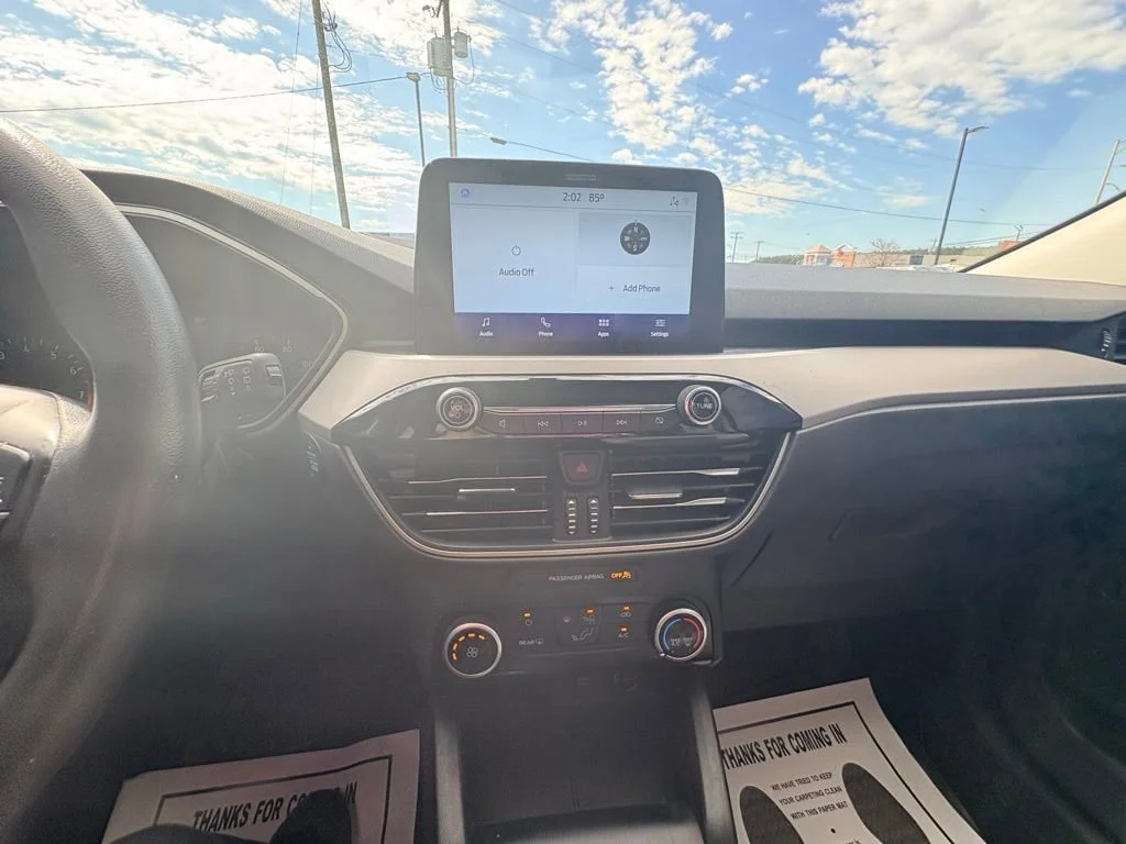 Used 2021 Black Ford SE image 25