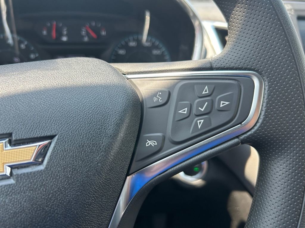 Used 2021 SUMMIT WHITE Chevrolet LS image 30