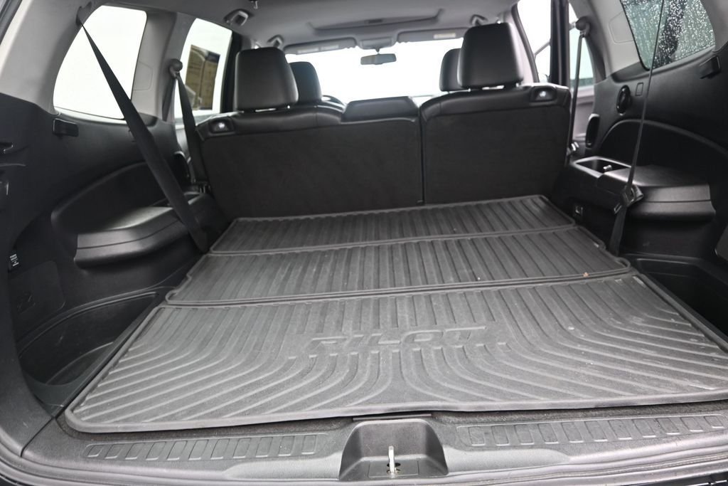 Used 2018  Honda EX-L image 13