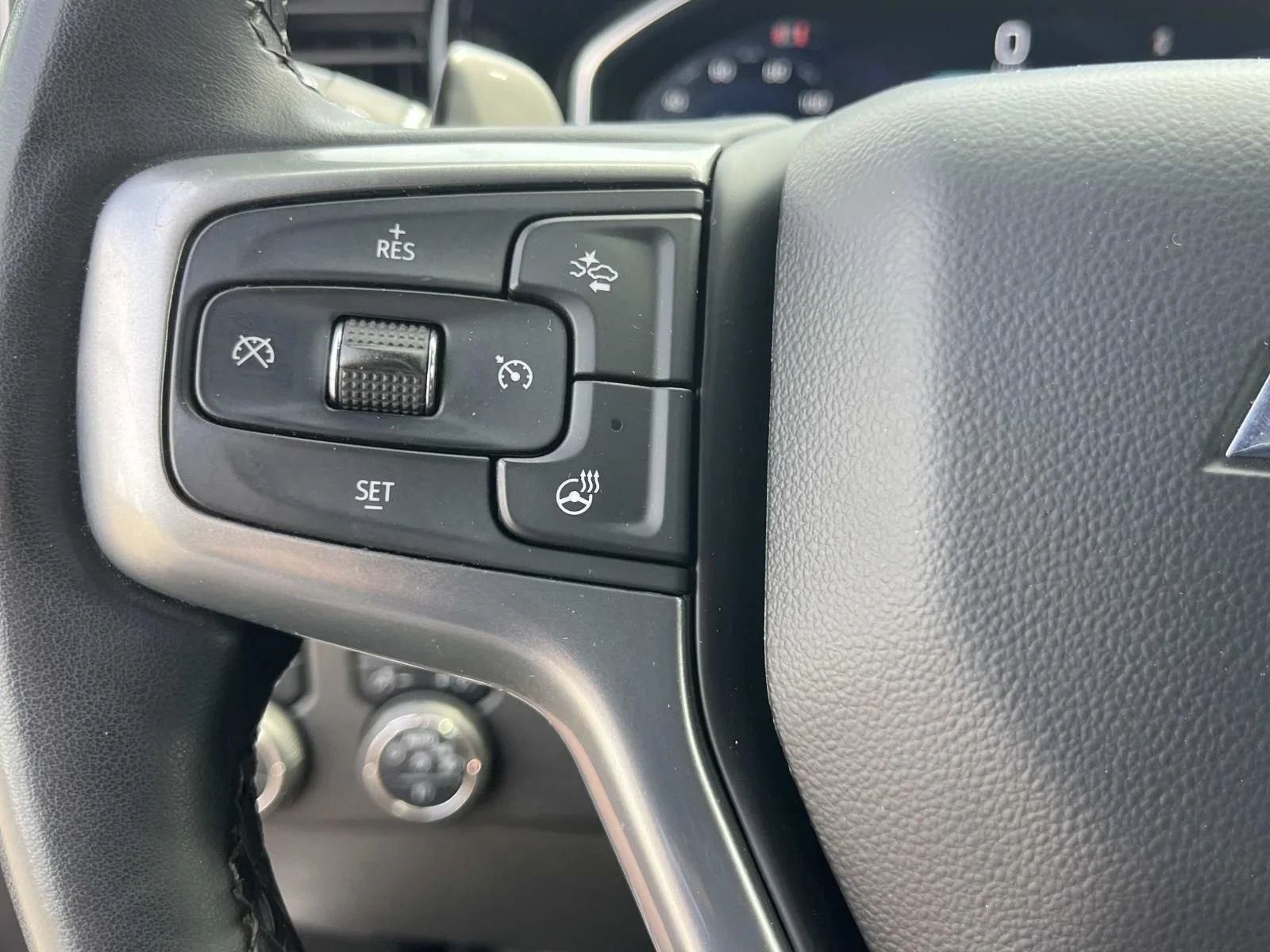2024 Chevrolet Silverado 1500 RST - Photo 30