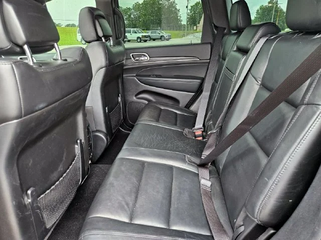 Used 2021 Black Jeep Limited image 25