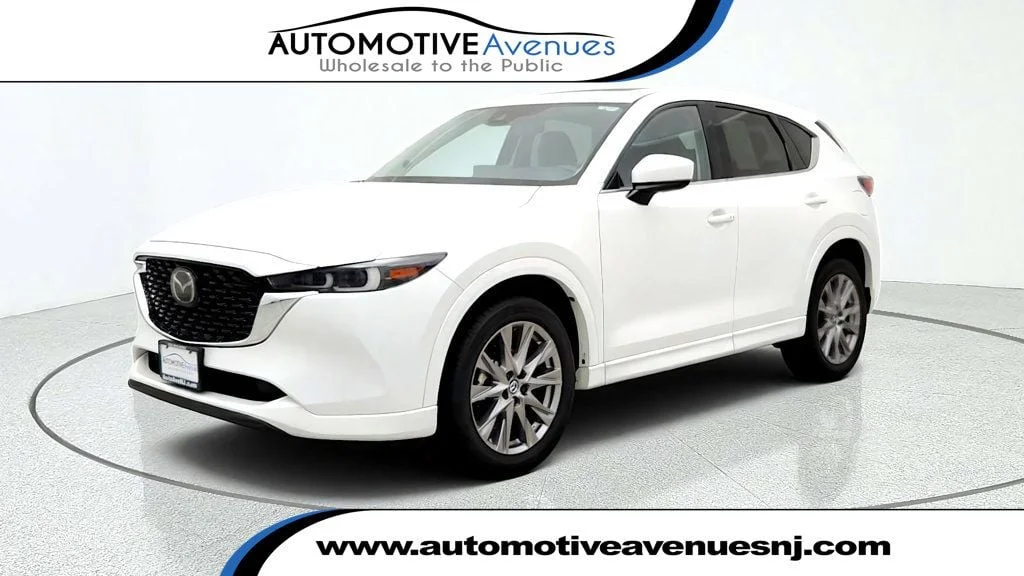 Used 2024 Rhodium White Metallic Mazda 2.5 S Premium Package AWD image 1