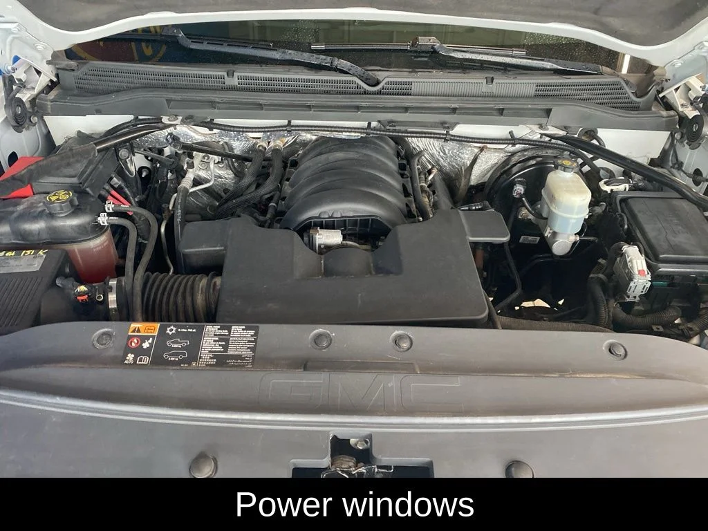 Used 2016 White GMC SLE image 22