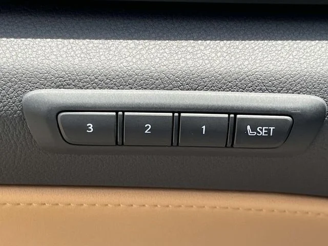New 2026 Ultra White Lexus PREMIUM image 25