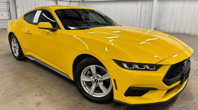 2024 Ford Mustang EcoBoost