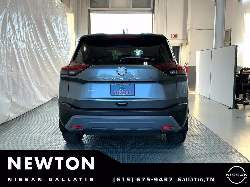 Used 2023 Gun Metallic Nissan S image 5