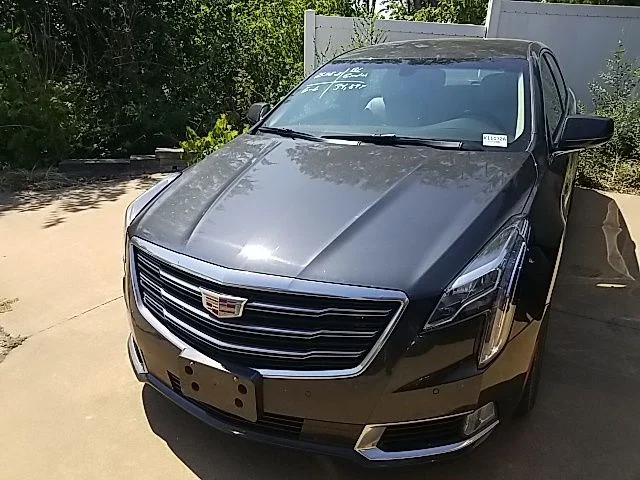 Used 2018 Gray Cadillac Luxury image 8