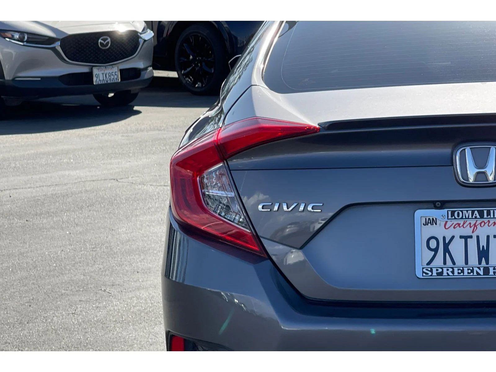 Used 2018 Modern Steel Metallic Honda EX-T image 14