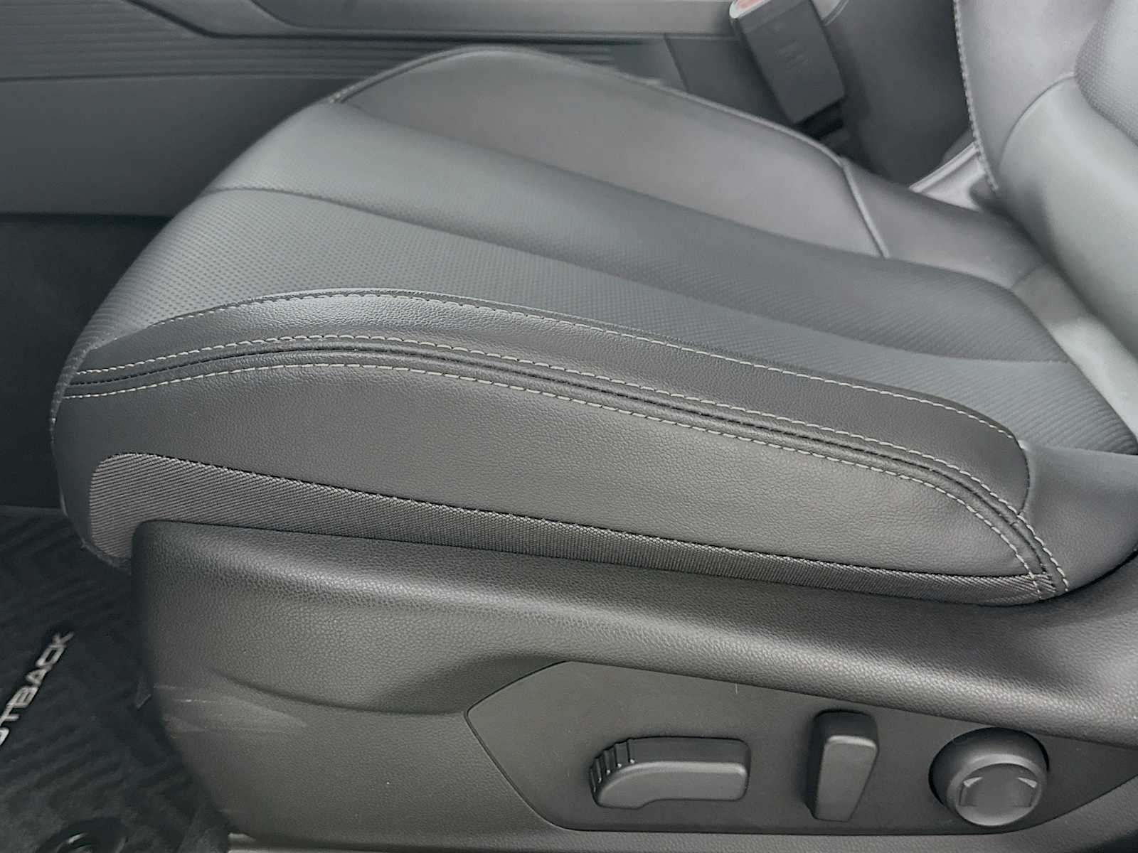 2026 Subaru Outback Limited XT - Photo 18