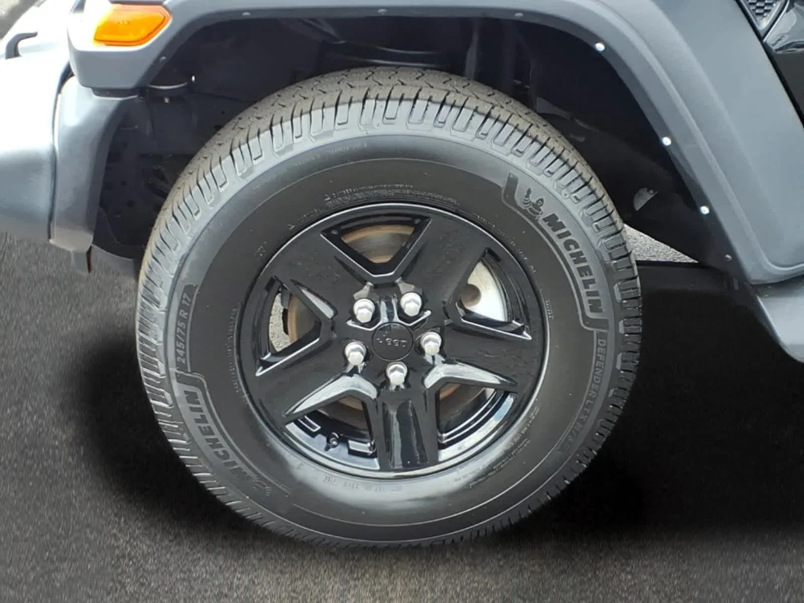 Used 2022 Black Clearcoat Jeep Unlimited Sport S image 3