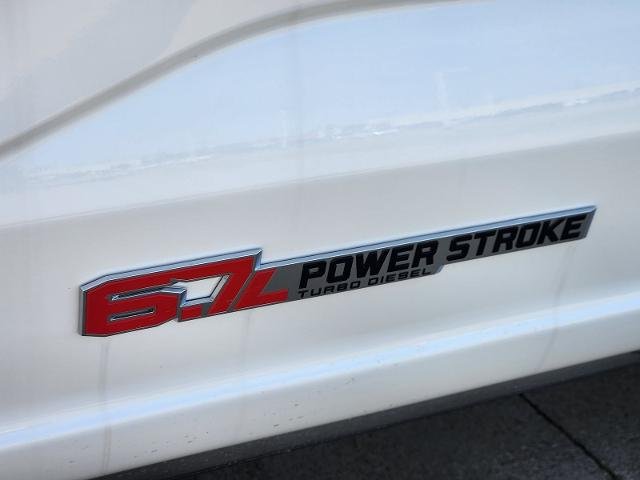 New 2026 Star White Metallic Tri-Coat Ford F-250® Platinum® image 31
