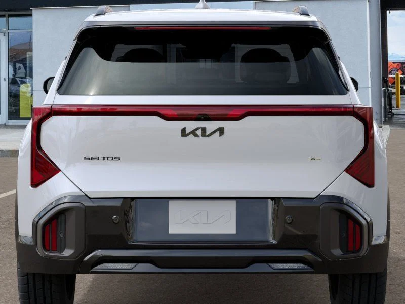 New 2027 White Kia X-Line S image 13