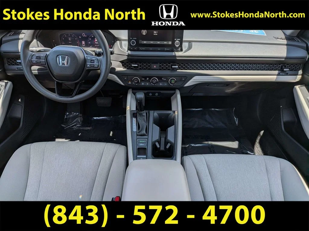 Certified Used 2025  Honda SE image 15