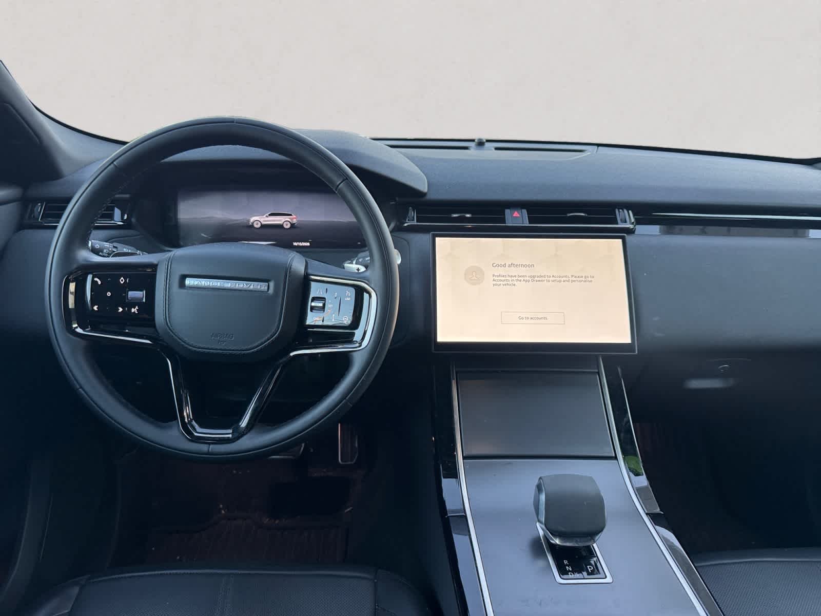Used 2024  Land Rover Dynamic SE image 9