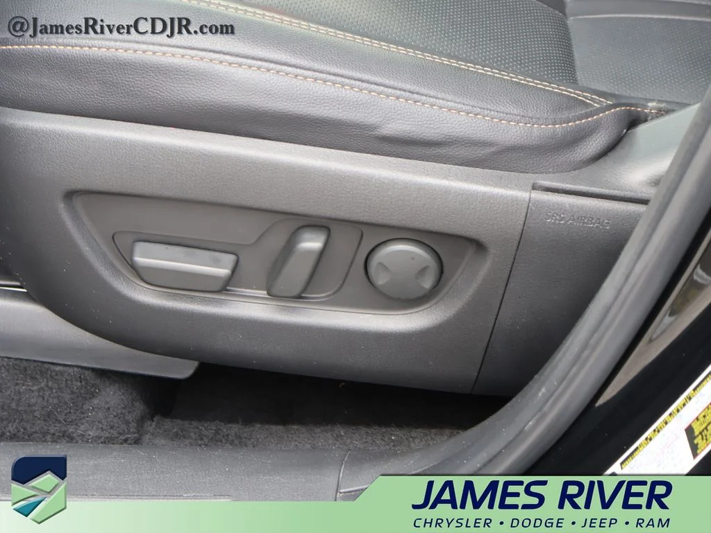 Used 2025 Black Mazda 3.3 Turbo Preferred image 24