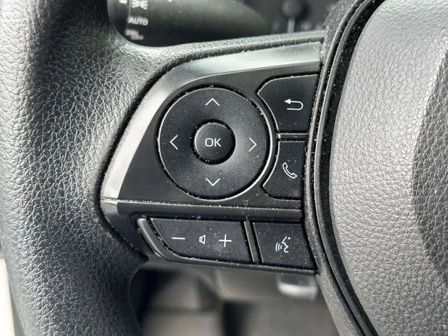 Used 2023 White Toyota LE image 21