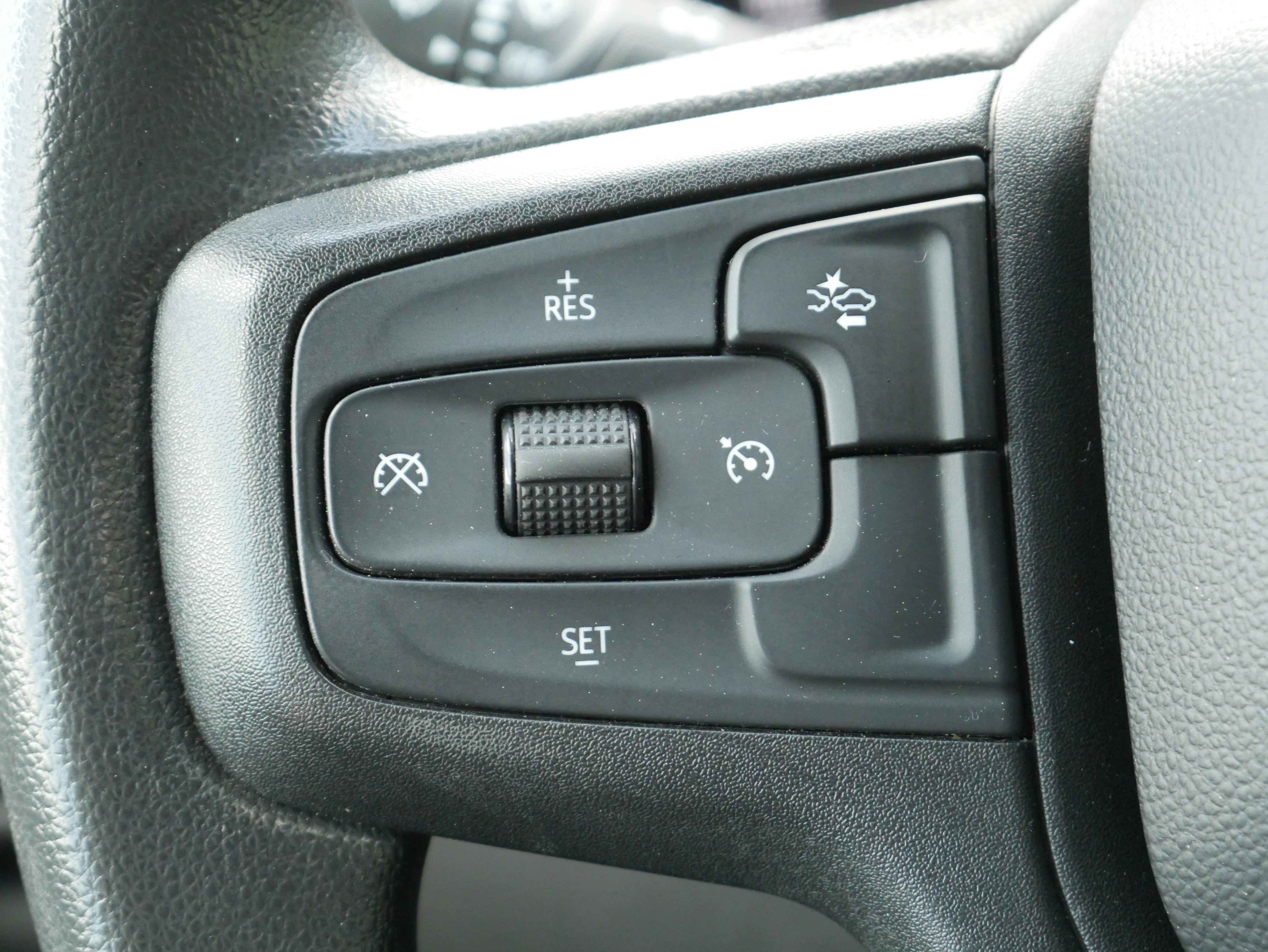 2023 Chevrolet Silverado 1500 Custom - Photo 21
