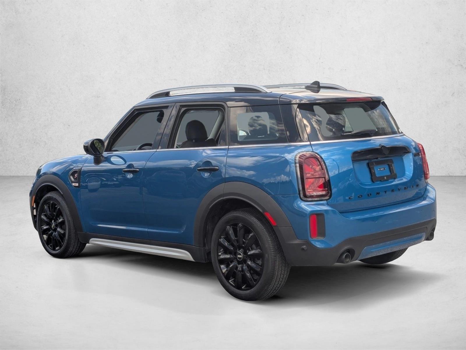 Used 2024 Island Blue Metallic MINI Cooper S image 8