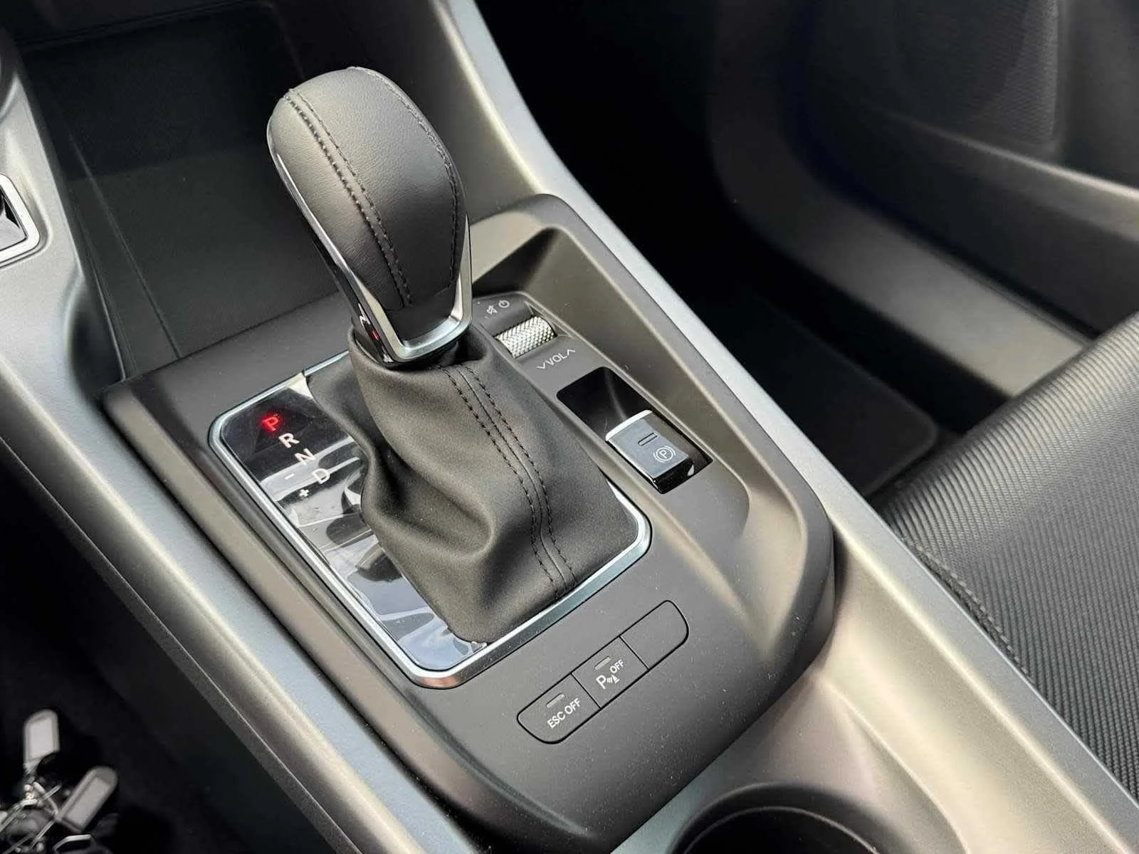 2025 Dodge Hornet GT - Photo 19