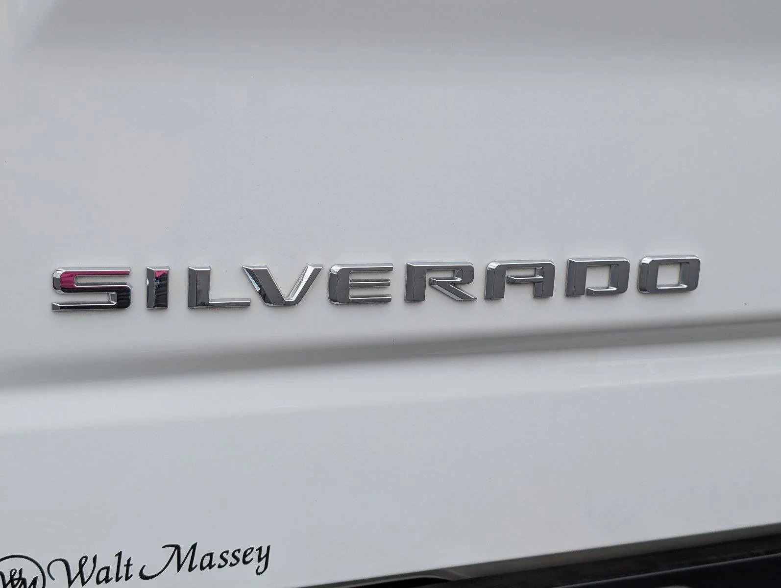 Used 2025 Summit White Chevrolet LT Trail Boss image 5