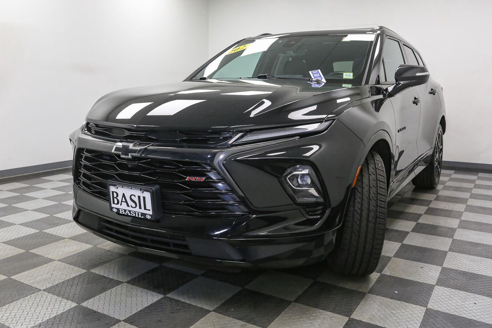 Used 2023 Black Chevrolet RS image 4