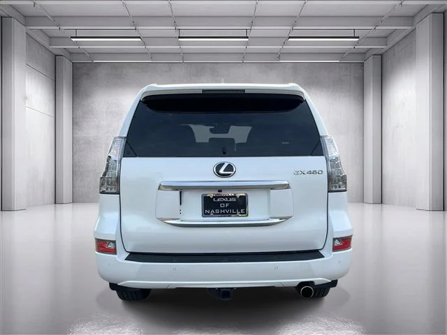 Used 2022 White Lexus 460 image 4