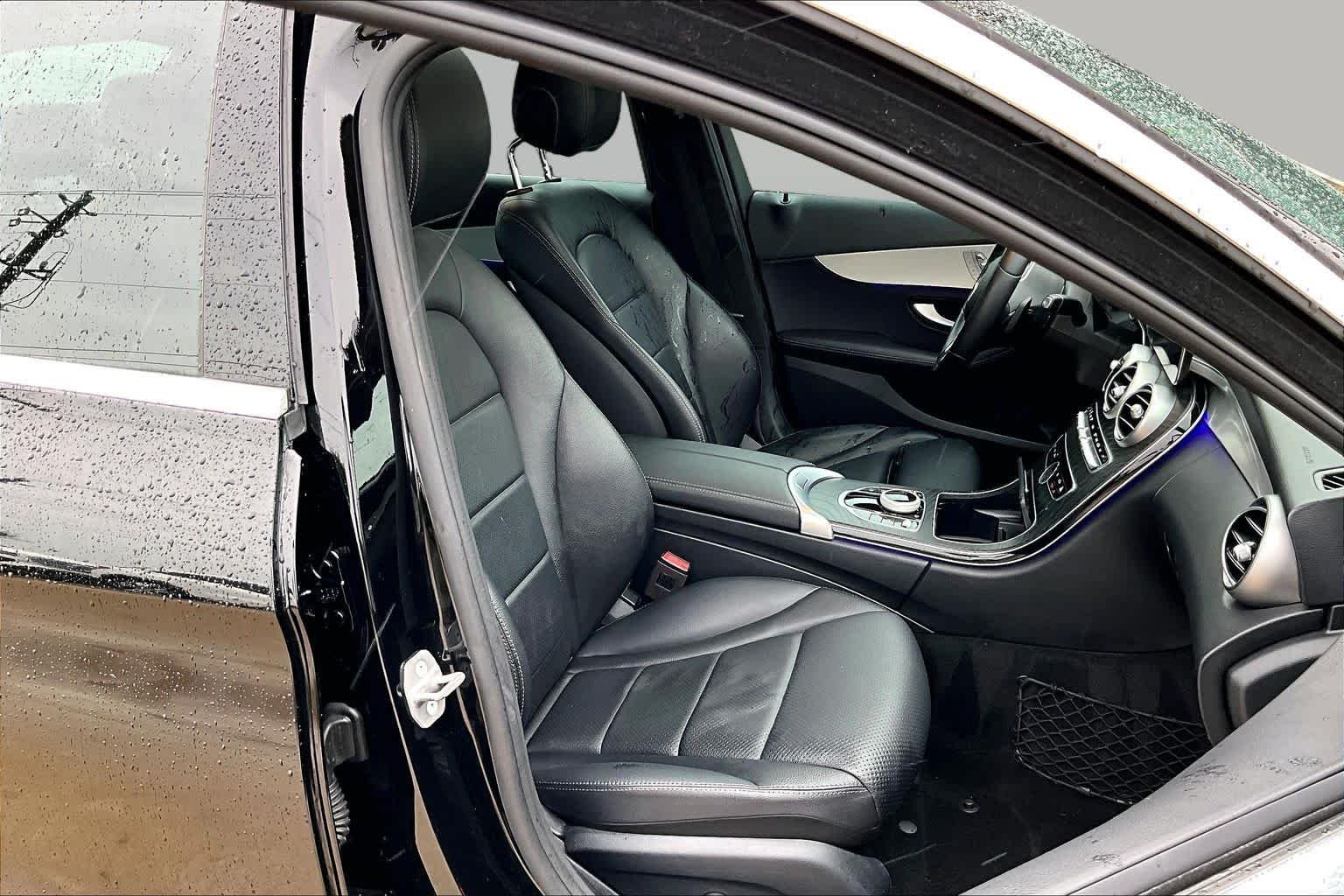 Used 2021 Black Mercedes-Benz C 300 image 9