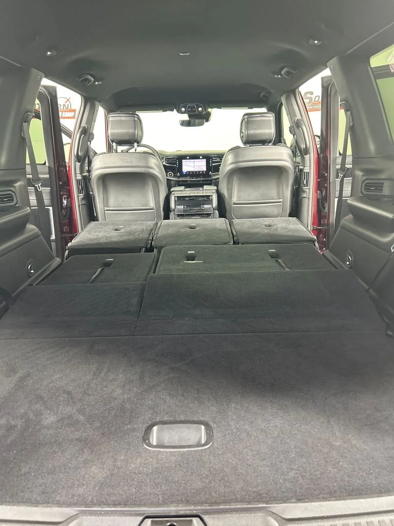 Used 2022 Red Jeep Series II image 22