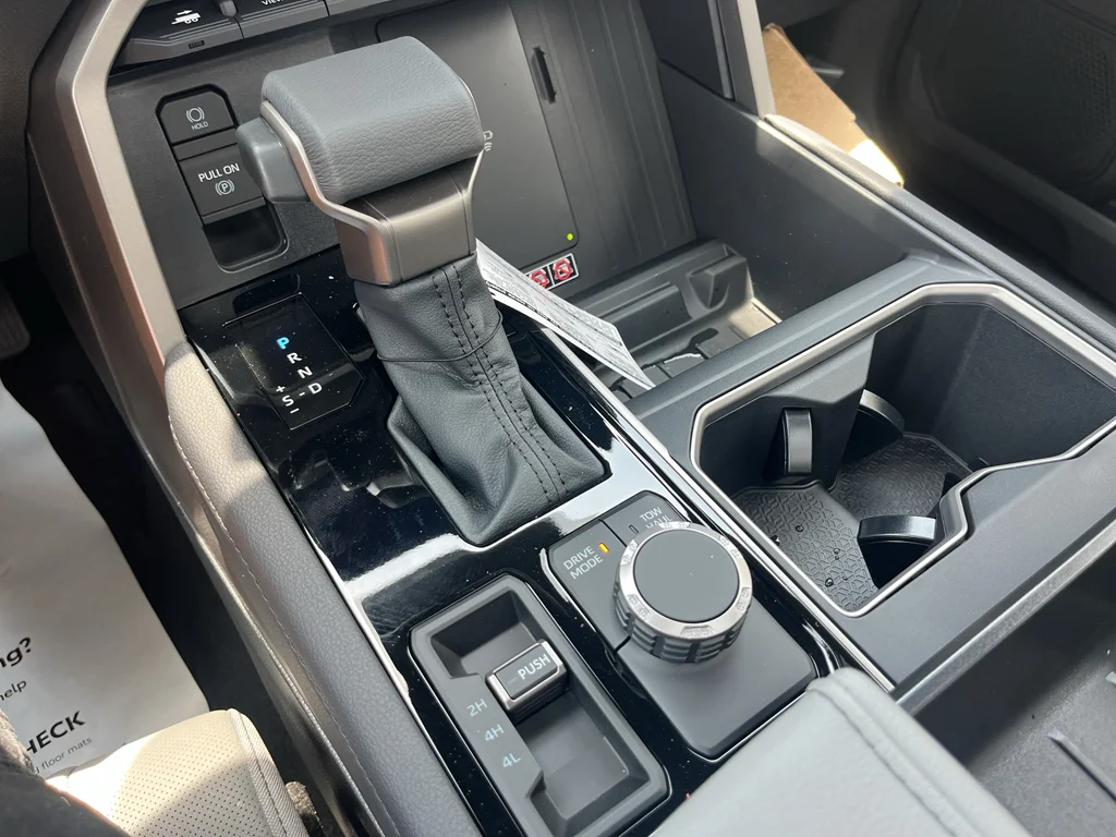 2026 Toyota Tundra Limited - Photo 30