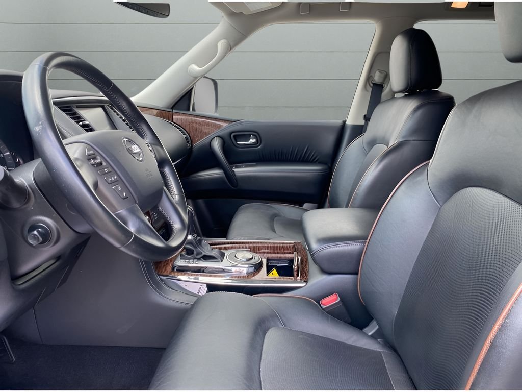 Used 2020 Super Black Nissan SL image 11