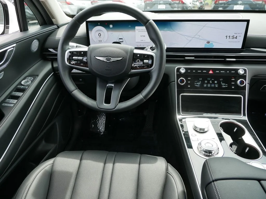 Used 2026 White Genesis 2.5T image 12