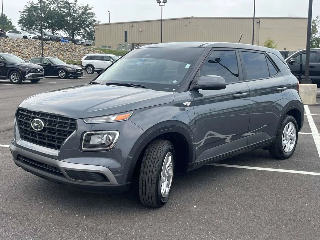 Certified Used 2026 Gray Hyundai SE image 7