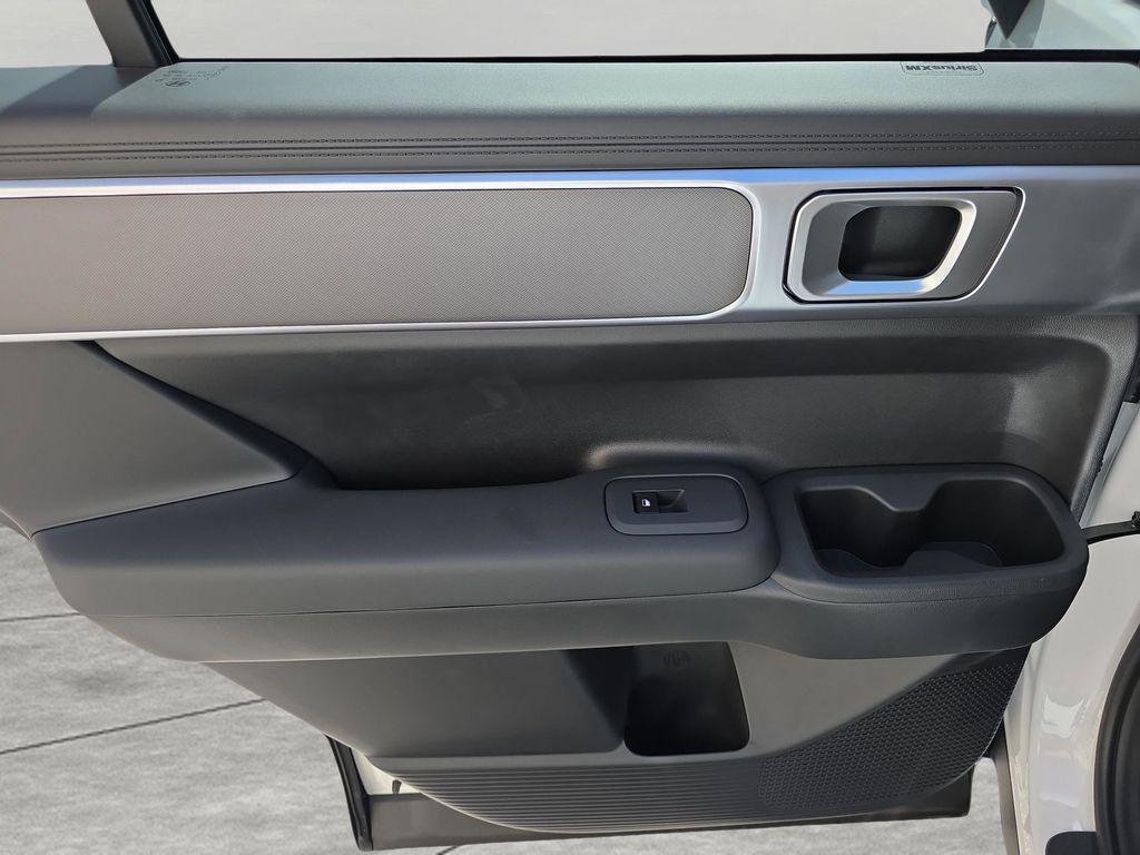 New 2026 Serenity White Hyundai SE image 21