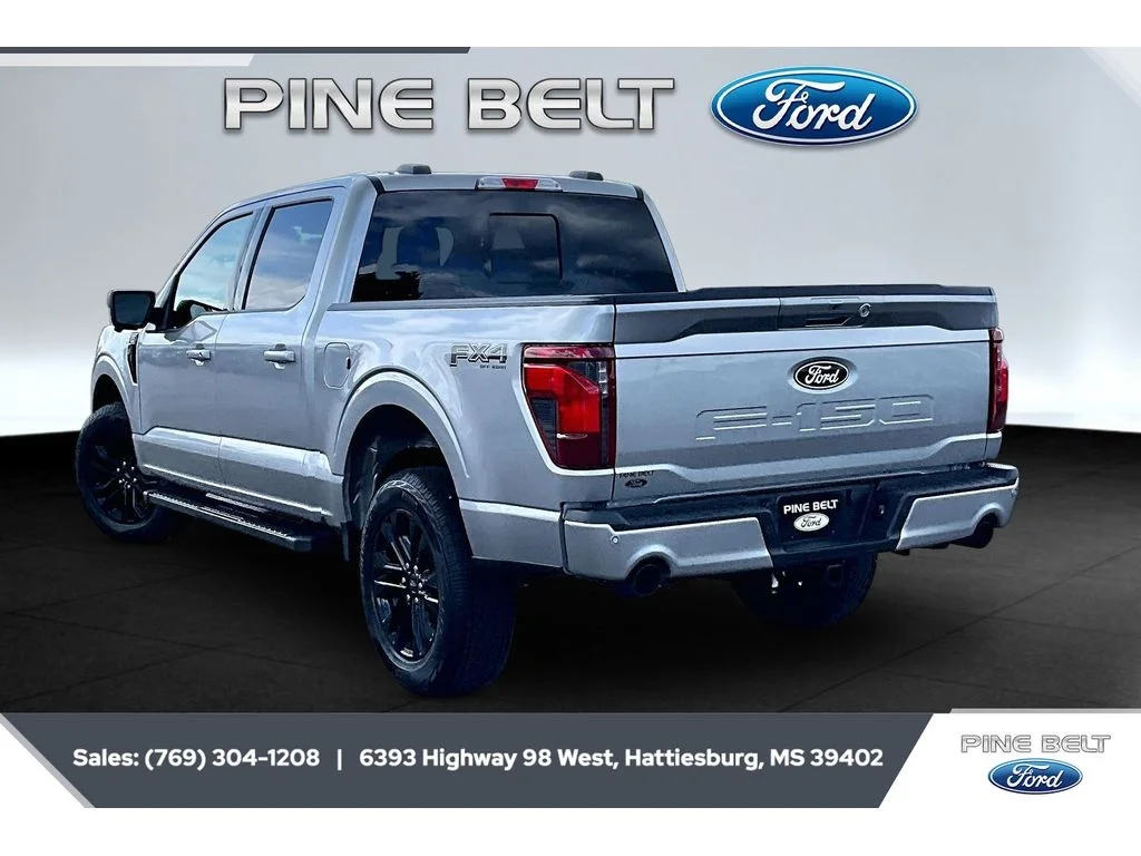 New 2026 Iconic Silver Metallic Ford XLT image 2