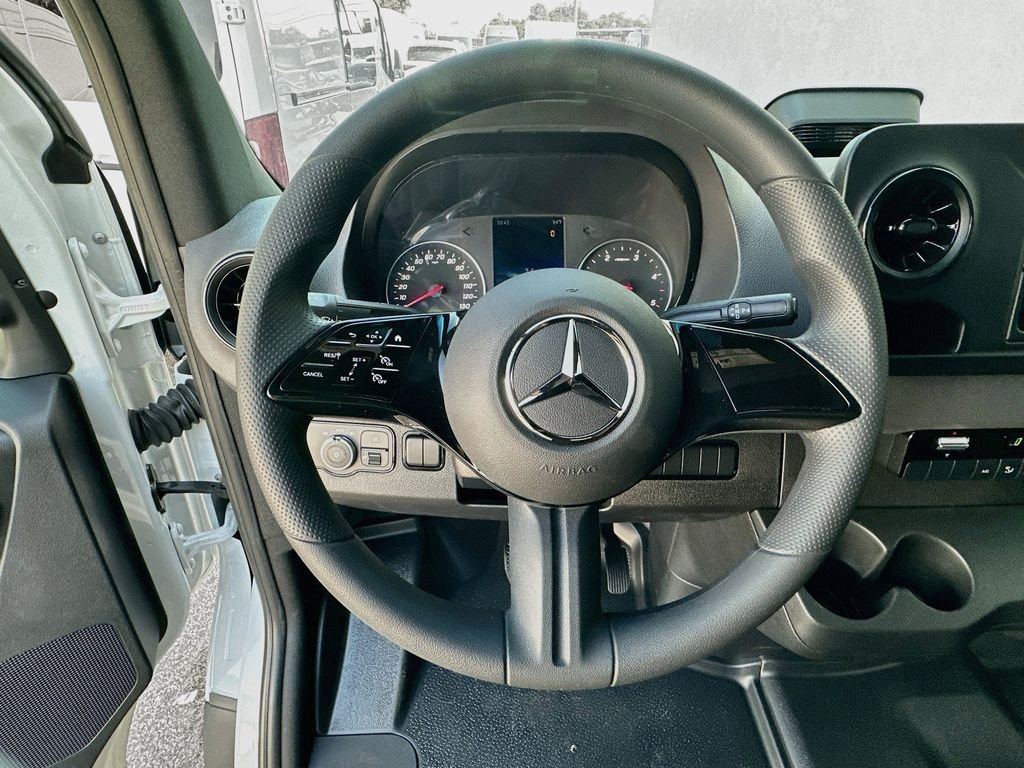 New 2026 Arctic White Mercedes-Benz Cargo 144 WB image 8