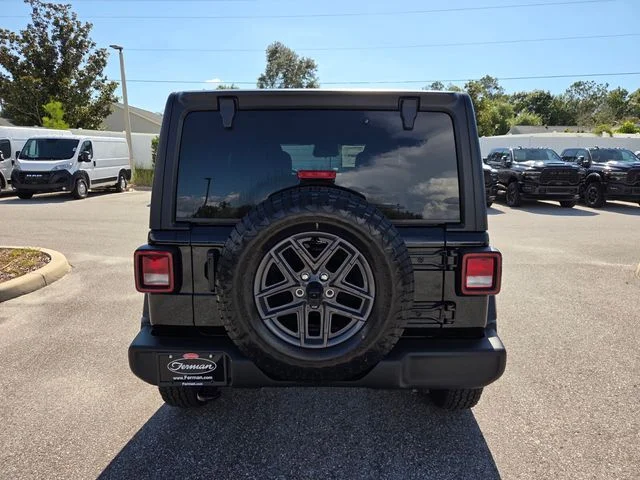 New 2026 Black Clear-Coat Exterior Paint Jeep Sport S image 11