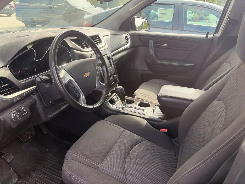 Used 2017 Chevrolet Traverse 1LT with VIN 1GNKVGKD0HJ101796 for sale in Indian Trail, NC