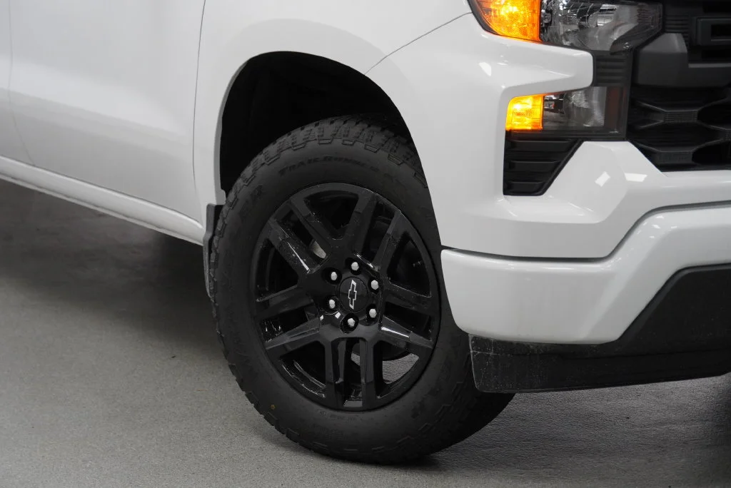 2026 Chevrolet Silverado 1500 Custom - Photo 8