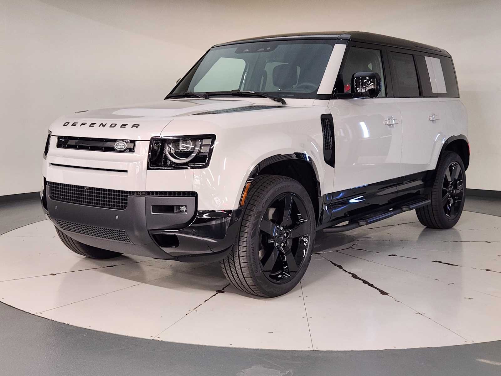 New 2026 Land Rover Defender X-Dynamic SE
