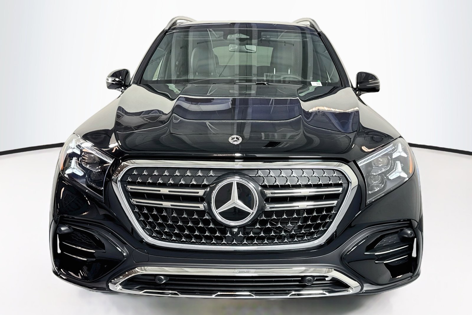 New 2027 Black Mercedes-Benz GLS 450 image 2