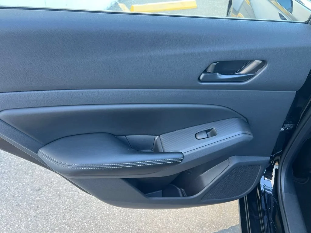 2025 Nissan Altima SV - Photo 23
