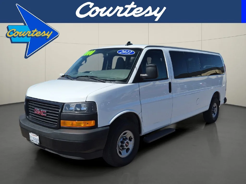 Used 2022 Summit White GMC LS image 1