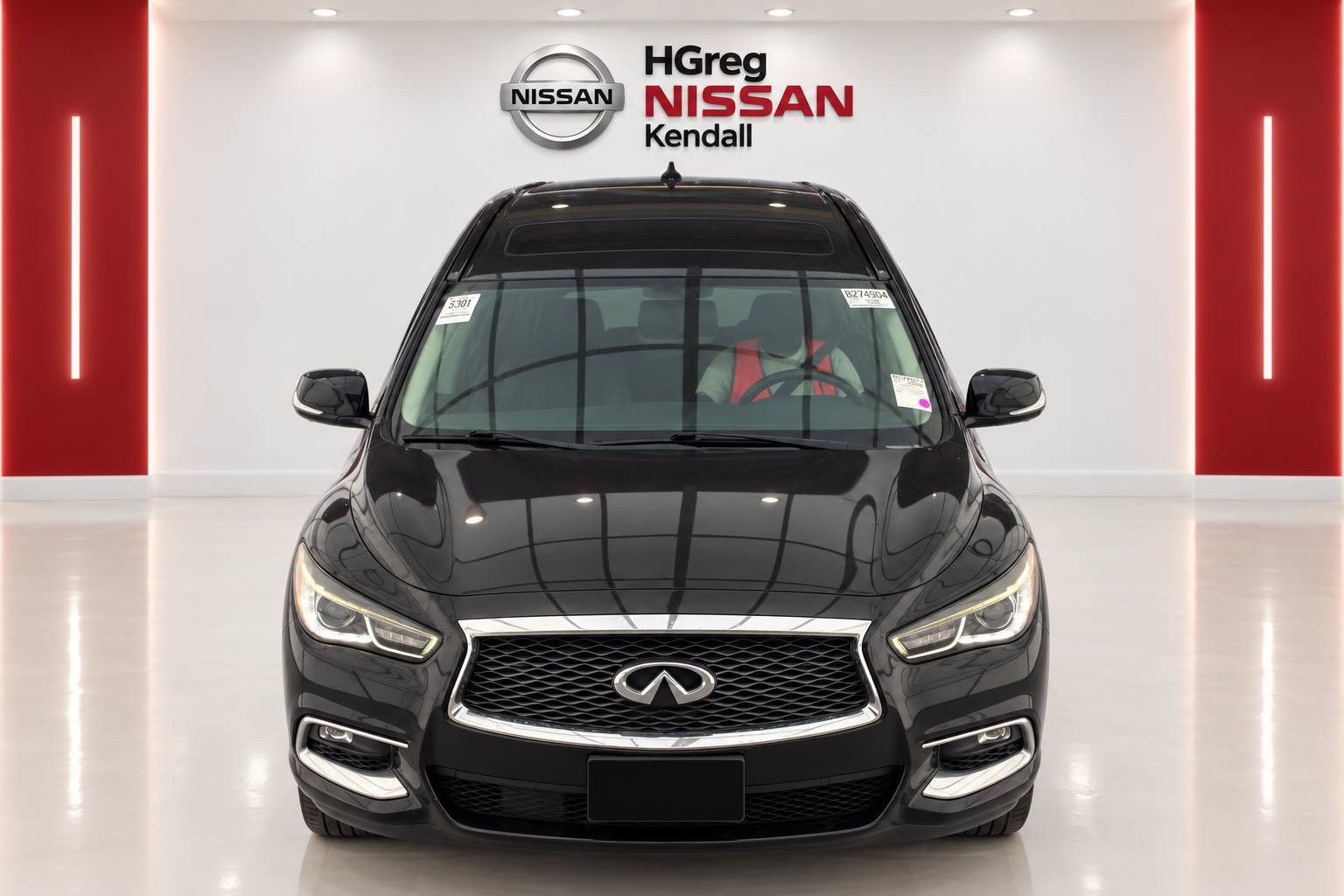 Used 2019 Black INFINITI PURE image 5