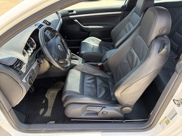 Used 2008  Volkswagen Base image 13