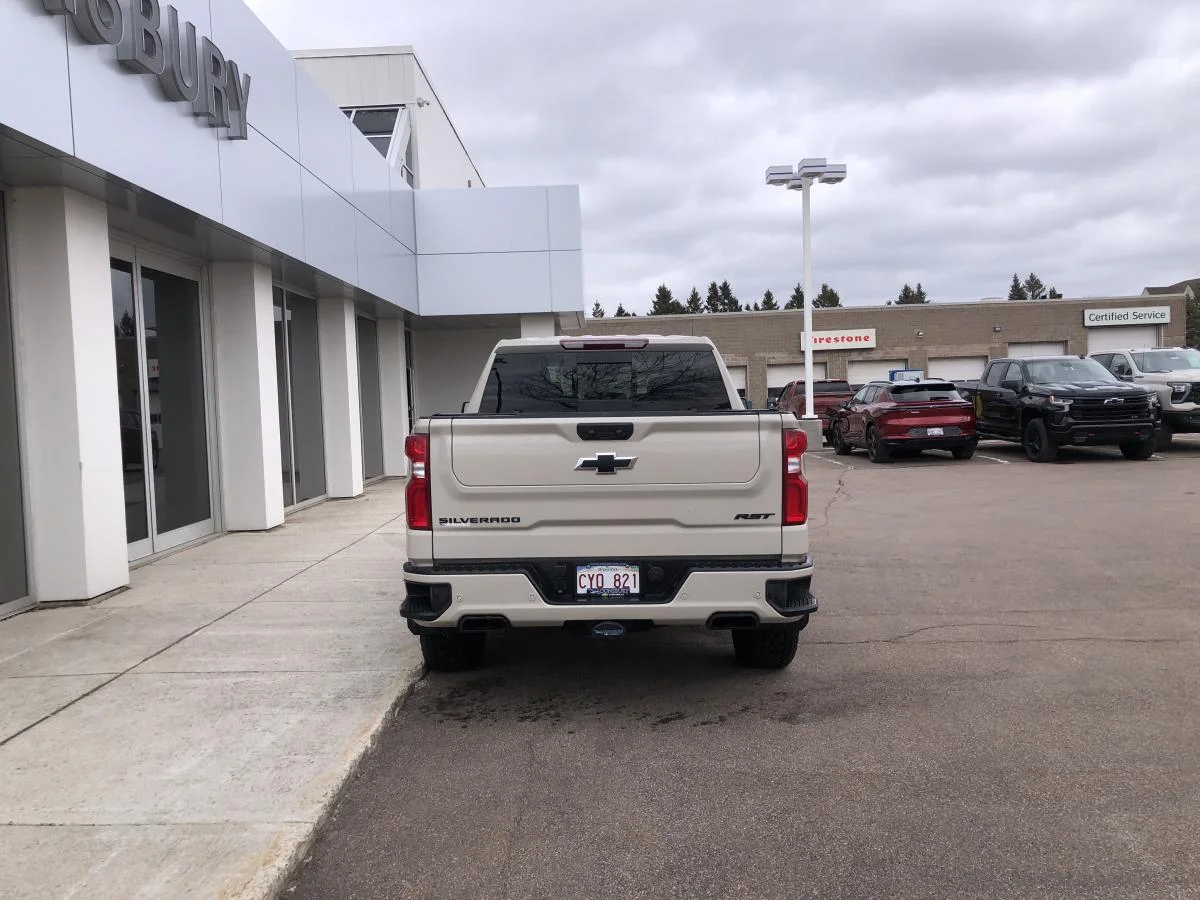 New 2026 White Chevrolet 4WD Crew Cab 147" RST image 6