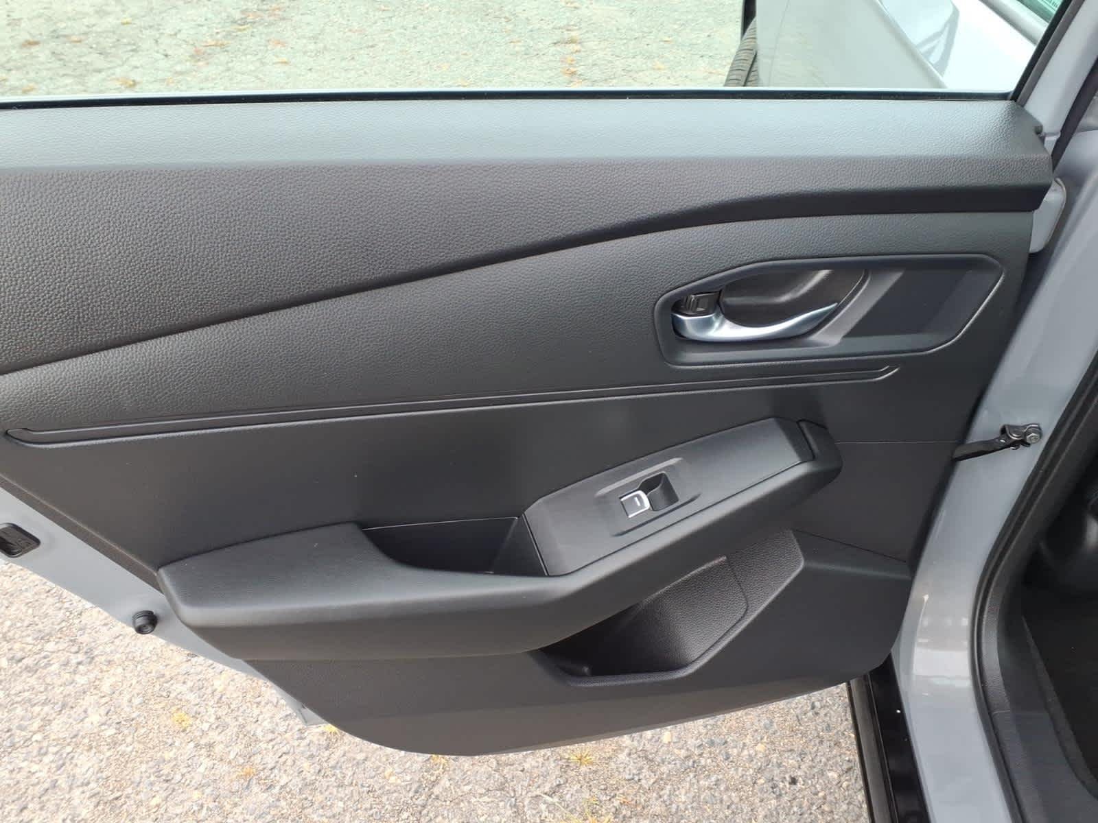 2024 Honda Accord Hybrid EX-L - Photo 11