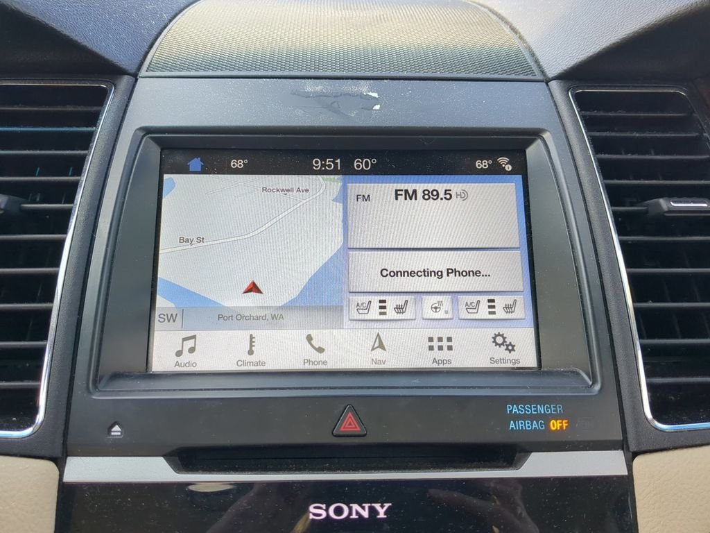 Used 2019 White Ford Limited image 20