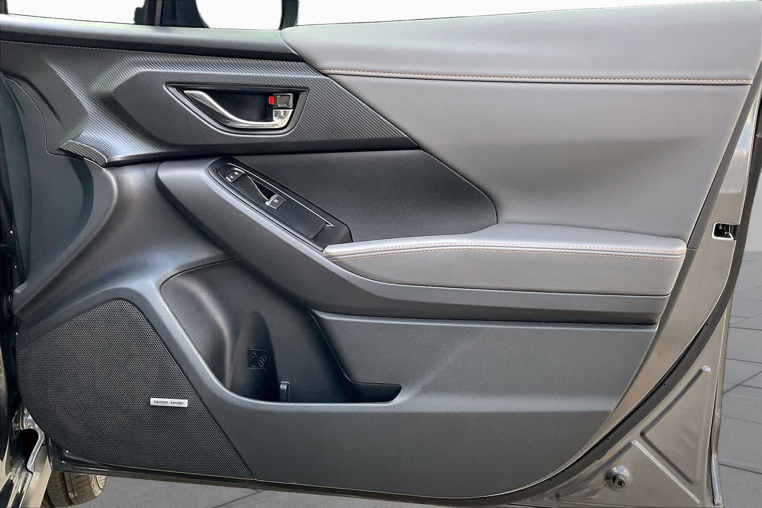Used 2025 Magnetite Gray Metallic Subaru Limited image 23